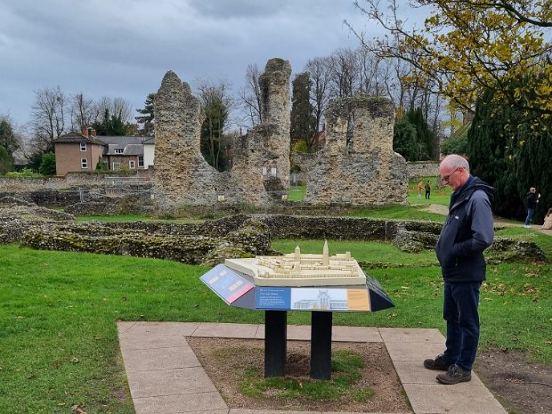 Bury St Edmunds Spa thumbnail pic